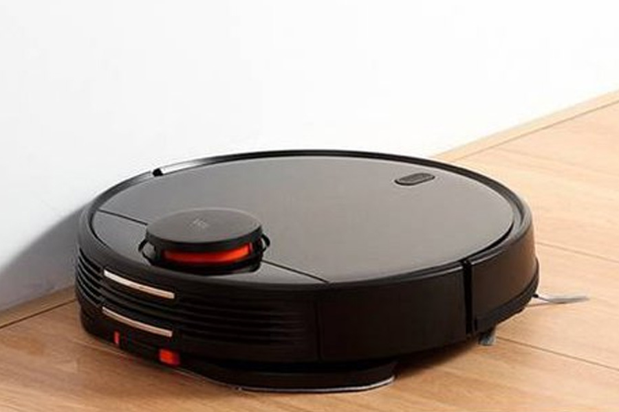 High Tech Helpers How Robot Vacuums Simplify Life